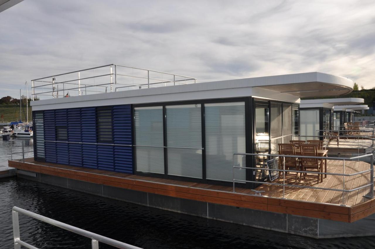 Hausboote Marina Braunsbedra Villa Luaran gambar